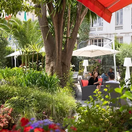 Western Brice Garden Hotel