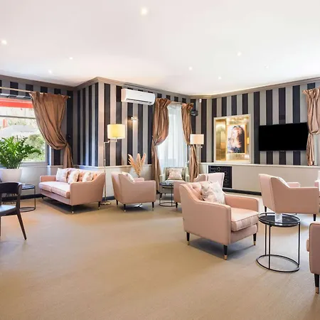 Hotel Western Brice Garden 4*