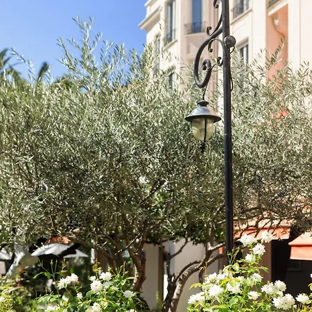 Western Brice Garden 4* Nice