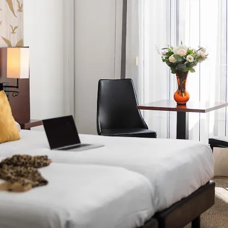 Hotel Western Brice Garden 4*